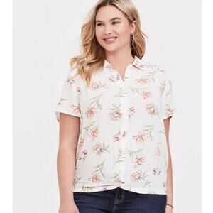 Torrid Summer Floral Twist-Front Ivory Crepe Short Sleeve Button-Up Shirt 3X